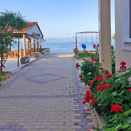 Seafront Apartments-3