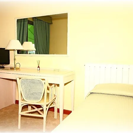 Hotel Siesta-3