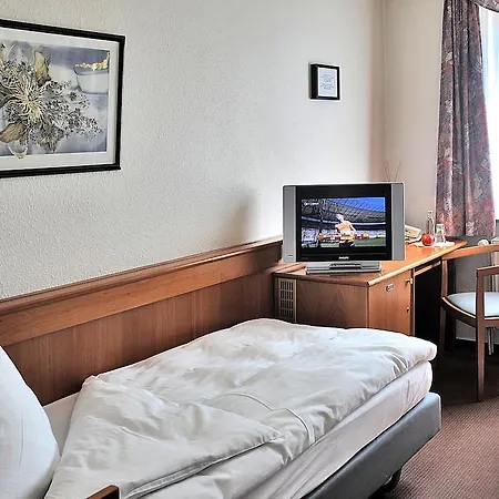 Hotel und Landhaus 'Kastanie'-3