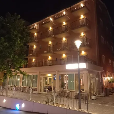 Hotel Serafini-3
