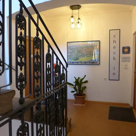 Pension Stoi Budget Guesthouse-3