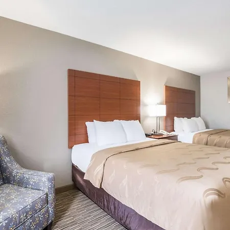 Quality Inn & Suites Lodi I-90-2