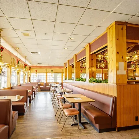 The Summit Inn-3
