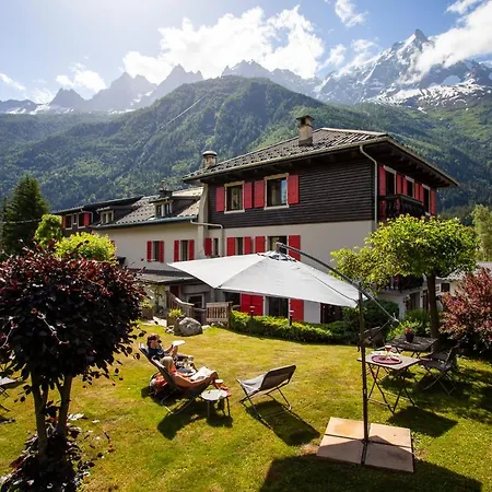 La Chaumiere Mountain Lodge-3