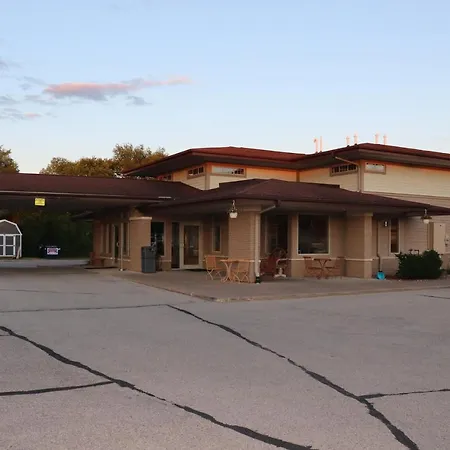 Prairie Inn Holmen La Crosse Area-3