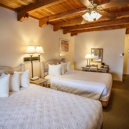 Chama Trails Motel-2
