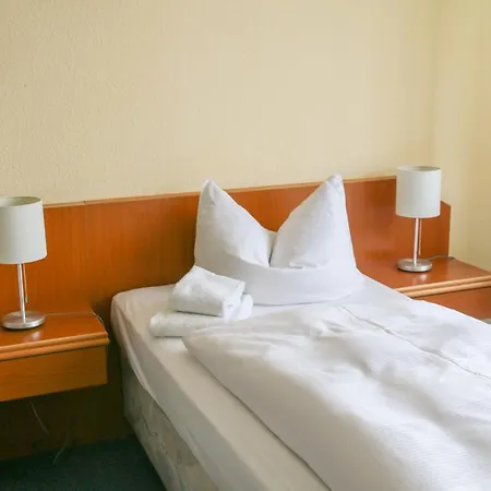 Hotel Stadt Mühlhausen-3