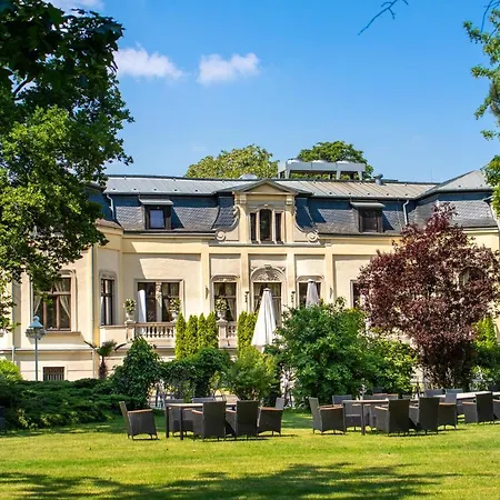 Bernstein Schloss Breitenfeld-2