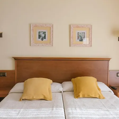 Hotel O Castro-2