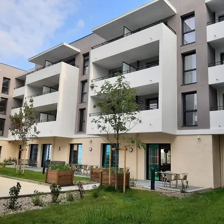 Domitys L'Opaline-2