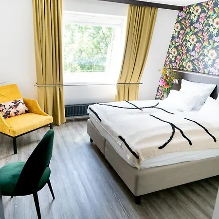 Luxstay Karben - Self-Check-In-2