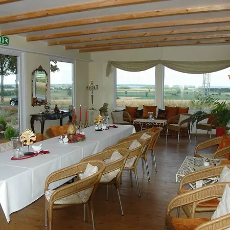 Landsitz Kapellenhöhe, Hotel Garni-3