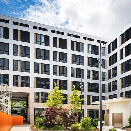 Meininger Hotel Geneve Centre Charmilles-3