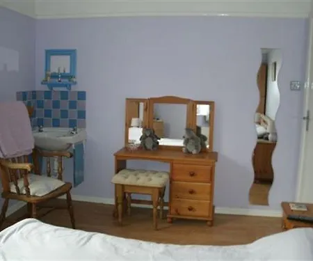 Ebborways Farm Bed And Breakfast-2