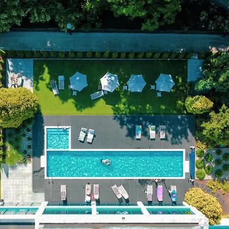 Villa Park Med. & Spa-2