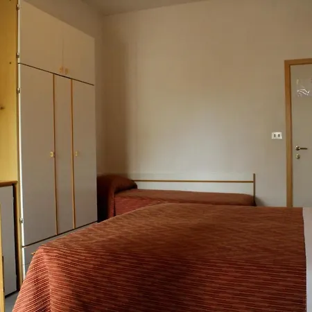Hotel Clara-3