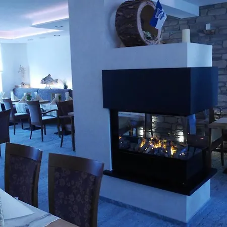 Restaurant Hotel Goldener Adler-3
