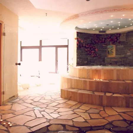 Pippo Hotel-2