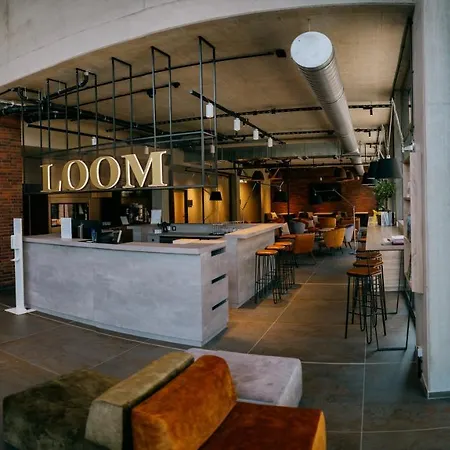 Loom Hotel & Skybar-2