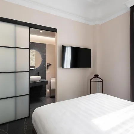 Hotel Poerio 25 Boutique Stay-3