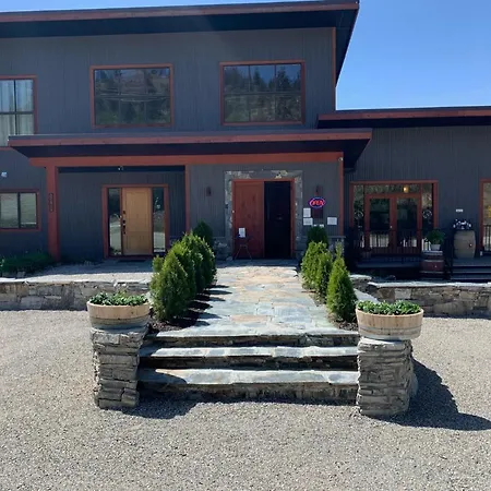 Wesbert Winery & Guest Suites-3
