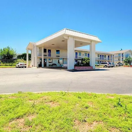 Economy Hotel Plus-2