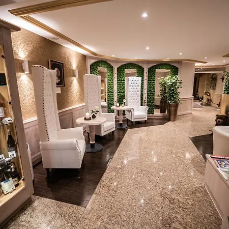 Hotel Blauer Engel-3