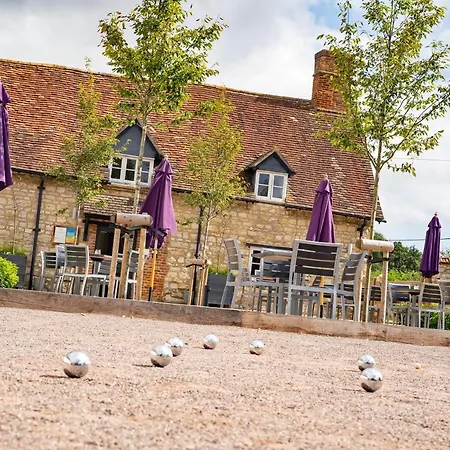 The Dinton Hermit-2