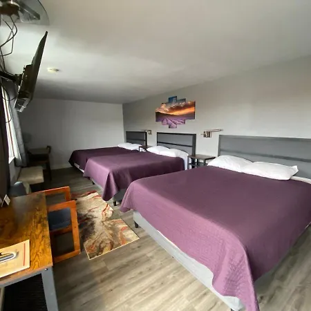 Aircrest Motel-3