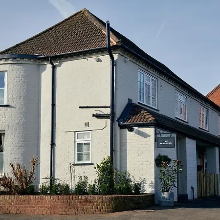 Hare And Hounds - Newbury-3