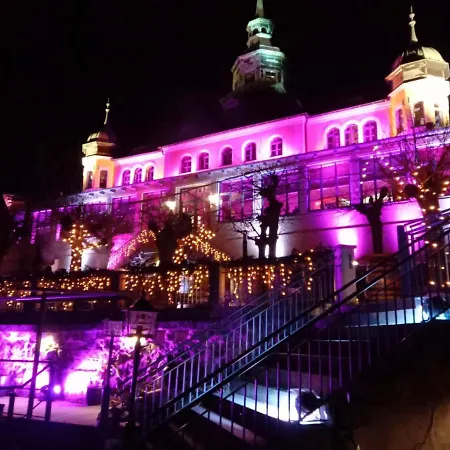 Spitzhaus-3