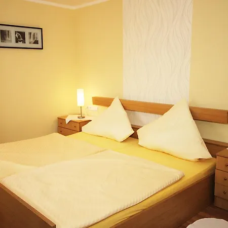 Landhotel Weinrich-2