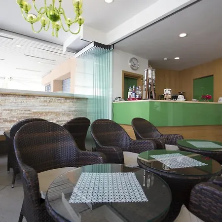 Hotel Desiree-3