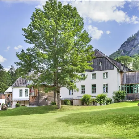 Jufa Hotel Grundlsee-3