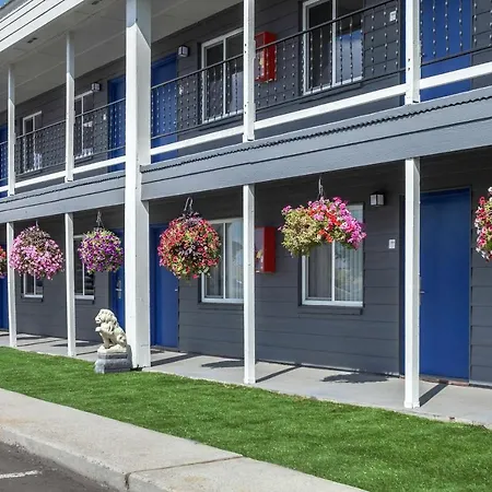 Rodeway Inn & Suites Ontario-3