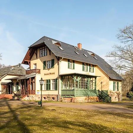 Klostergartenhotel Marienfließ-2