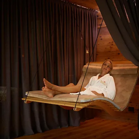 Hotel Shandranj-3