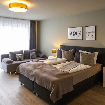 Stadthotel Jever-2