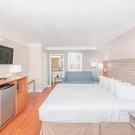 Casa Bella Inn & Suites Extended Stay-3