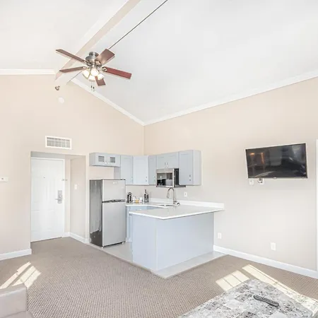 Casa Bella Inn & Suites Extended Stay-2