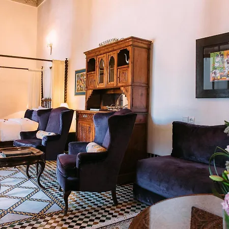Riad Maison Bleue And Spa-2