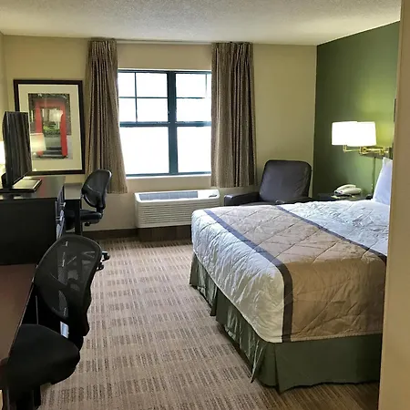 Extended Stay America Select Suites - Detroit - Farmington Hills-3