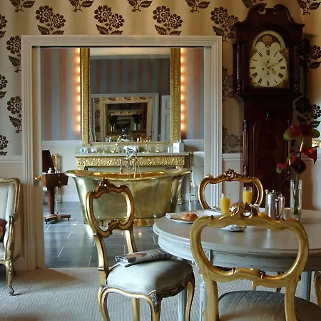 The Swan Hotel, Wells, Somerset - The Coaching Inn Group-3