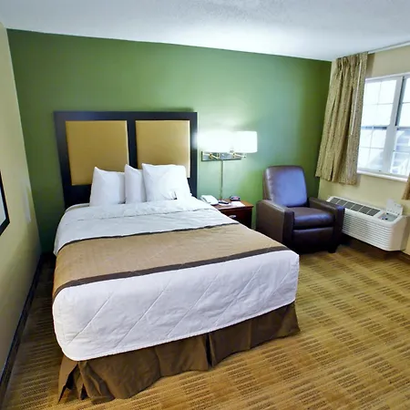 Extended Stay America Suites - St Louis - Westport - E Lackland Rd-3