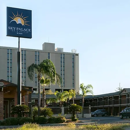 Econo Lodge Inn & Suites Laredo - Nuevo Laredo-3