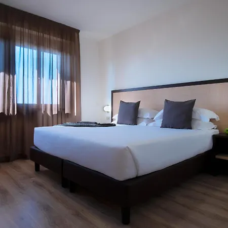 Cdh Hotel Modena-2