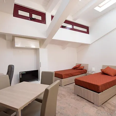 Ego' Residence Ferrara & City Center Apartment-3