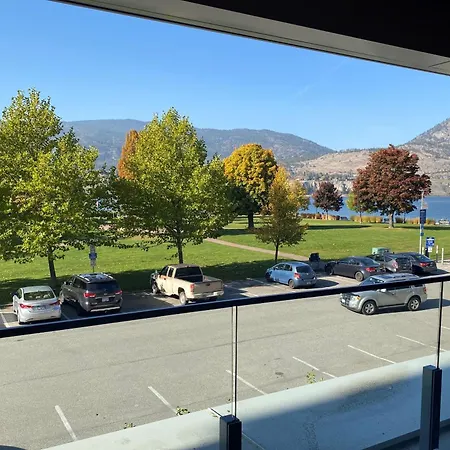 Penticton Lakeside Resort-3