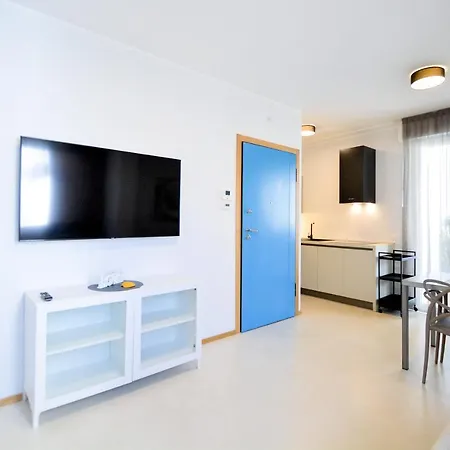 Prime Blue Suite - Appartamenti con jacuzzi privata-3