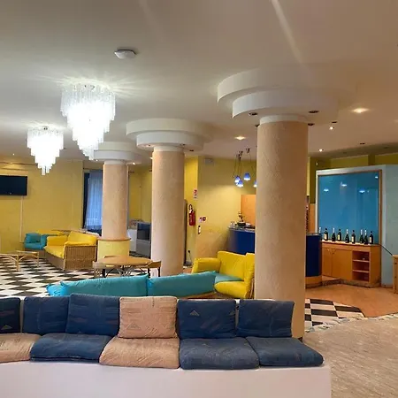 Hotel Silvi-2